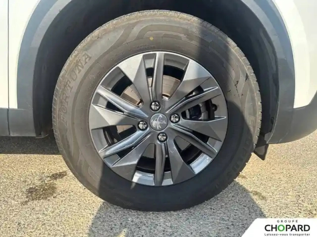 Peugeot 2008 electrique 136 ch — photo 21