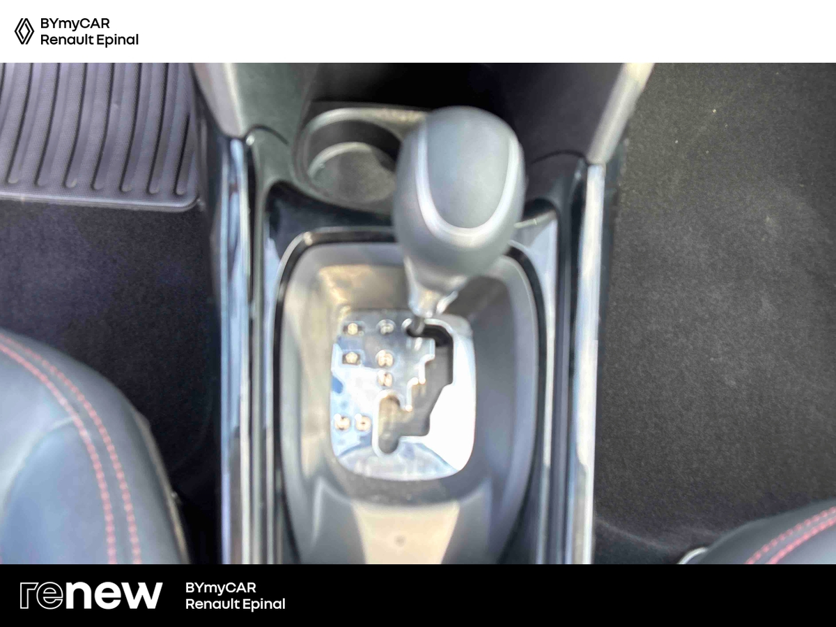 Peugeot 2008 PureTech 110ch S&amp;S EAT6 — photo 22