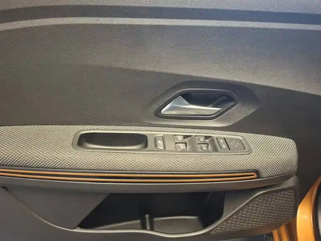 Dacia Sandero tce 90 — photo 16