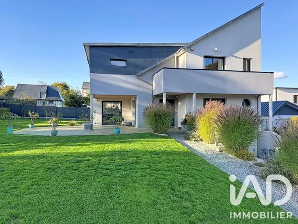 Maison 6 pièces 187 m²