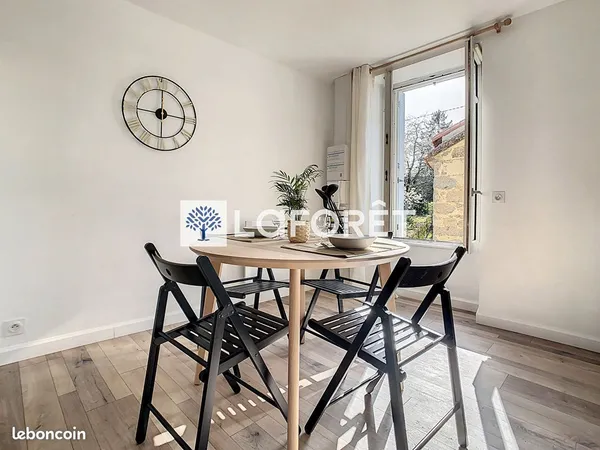 Studio 1 pièce 24 m²