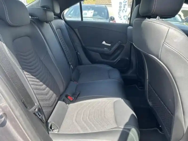 Mercedes Classe A berline 200 d 150ch style line 8g-dct 8cv — photo 12