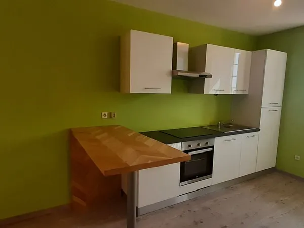 POLIGNY CENTRE-VILLE - APPARTEMENT F3 - 70 m²