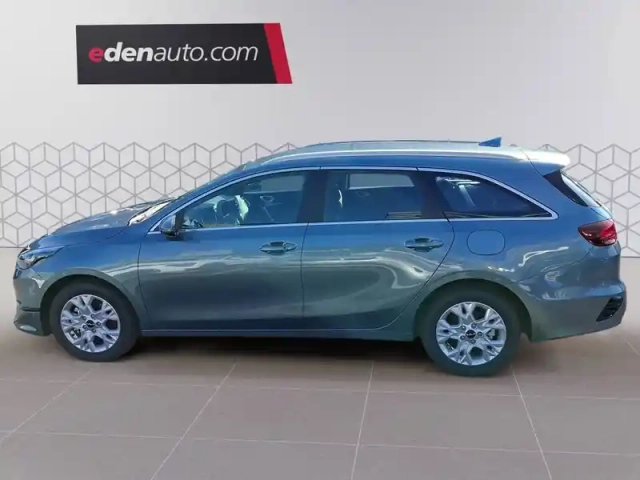 Kia Ceed sw 1.5 t-gdi 140 ch dct7 — photo 2