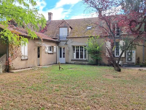 Pont sur Yonne (89) - Grande maison de 220 m2 avec 6 chambre