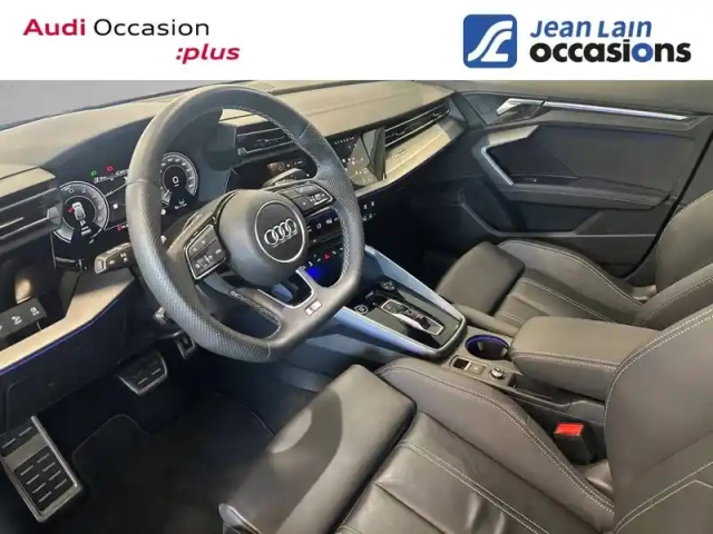 Audi A3 sportback tfsi e hybride rechargeable 204 s tronic 6 — photo 11