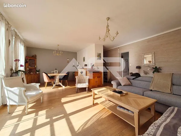 Appartement 5 pièces 80 m²