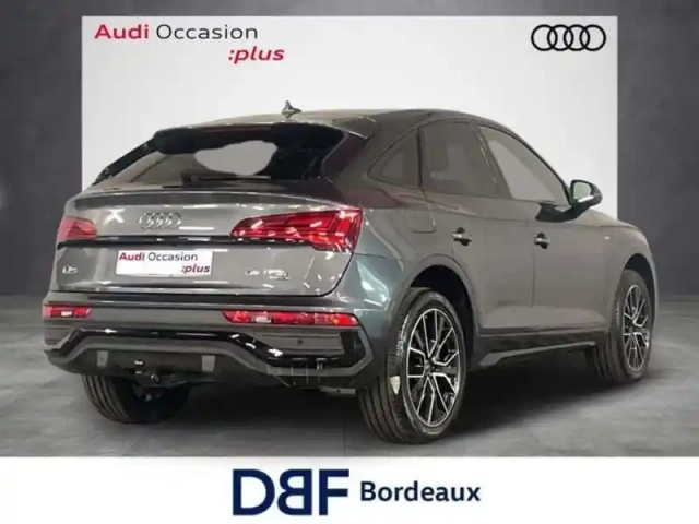Audi Q5 55 tfsie 367 s tronic 7 quattro s line — photo 3