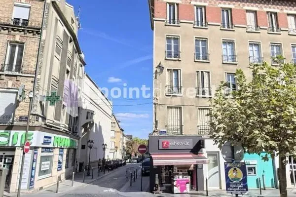 Local commercial 205 m²