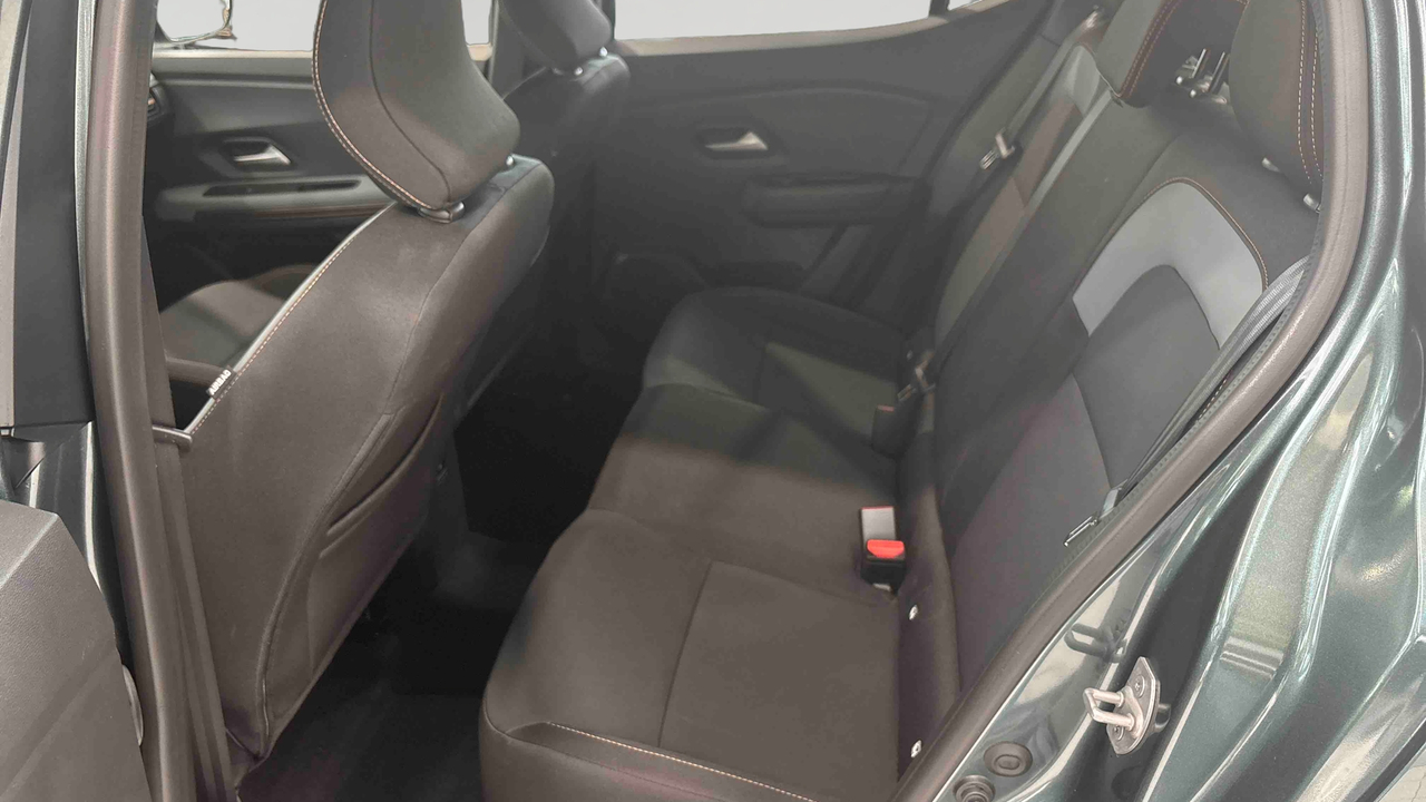 Dacia Sandero TCe 110 — photo 12