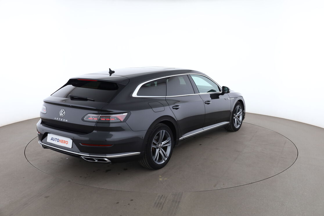 Volkswagen Arteon Shooting Brake 2.0 TDI EVO SCR R-Line DSG7 — photo 5