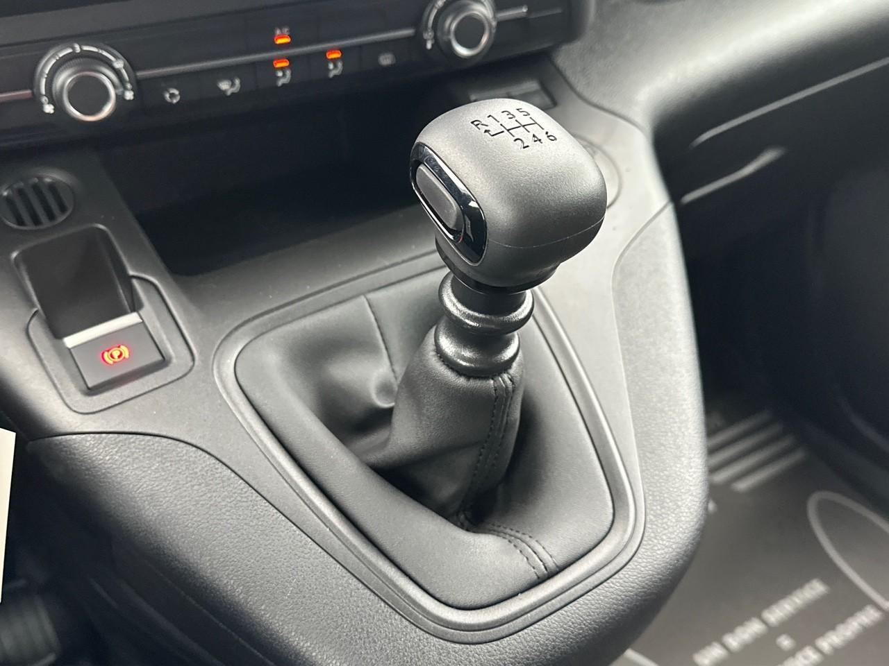 Citroën Berlingo van m diesel 100 ch manuelle — photo 30