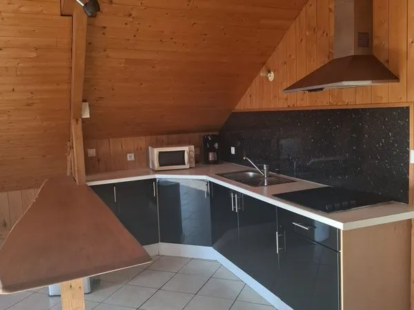 Loft meublé idéal couple proche mer