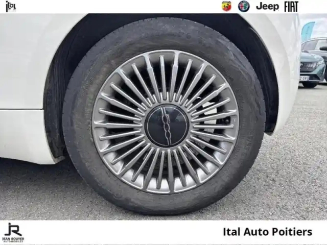 Fiat 500 e 95ch icône — photo 11
