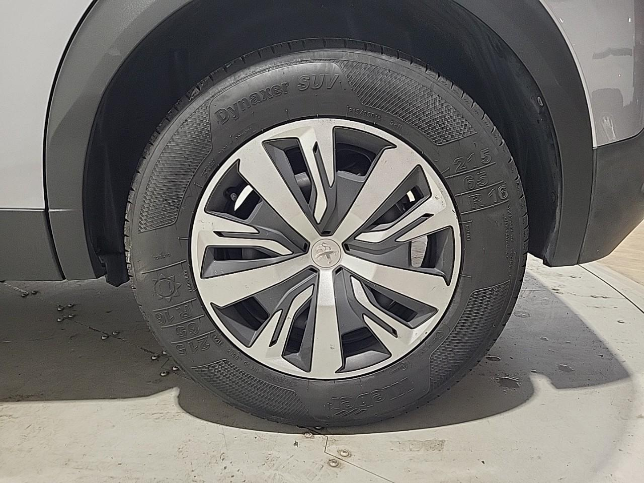Peugeot 2008 puretech 100 s&s bvm6 active business — photo 16