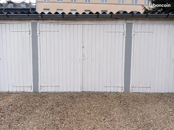 Box parking Rouen droite