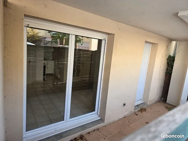 T 1 quartier toison avec option garage