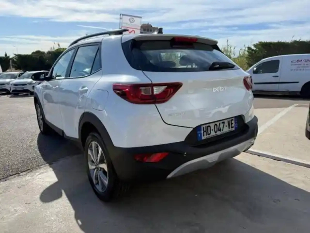 Kia Stonic 1.0 t-gdi 100ch active — photo 7