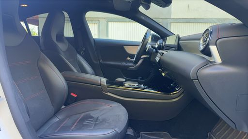 Mercedes Classe CLA 220 d 190 8G-DCT - AMG Line – 2022 – 65038 km – Diesel – Boîte Automatique — photo 14