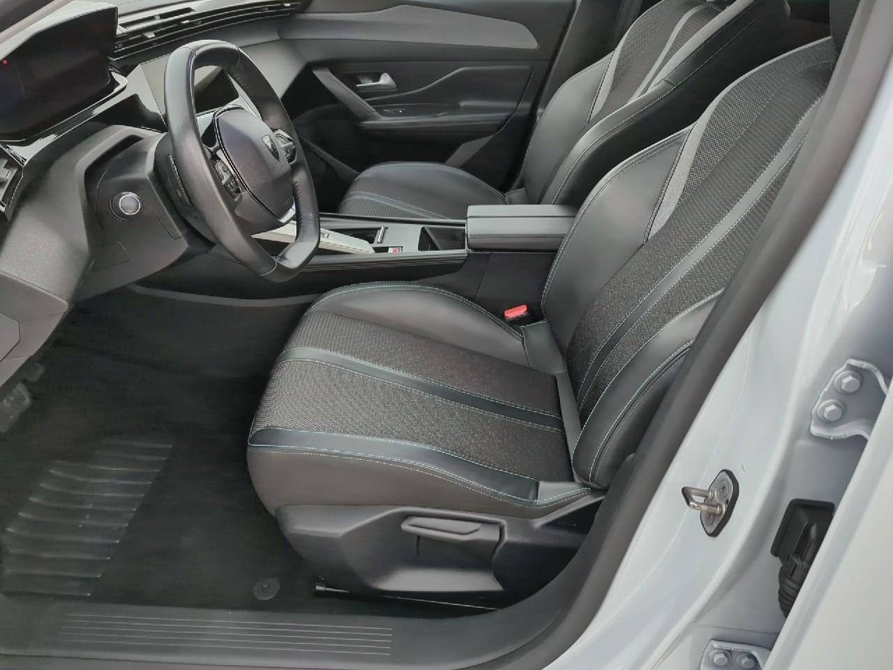 Peugeot 308 bluehdi 130ch s&s eat8 allure — photo 9