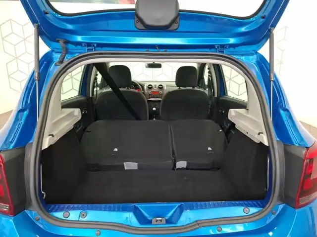 Dacia Sandero sce 75 — photo 17