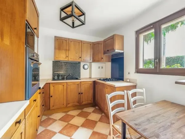 Maison 5 pièces 80 m²