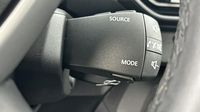 Dacia Sandero 1.0 TCe 90ch Expression — photo 18