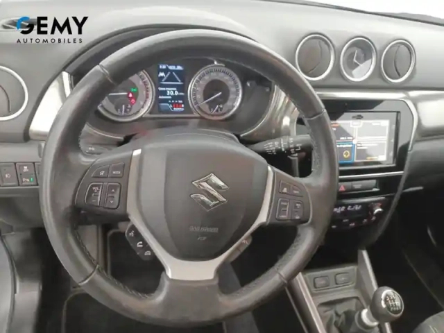 Suzuki Vitara 1.4 boosterjet allgrip hybrid — photo 29
