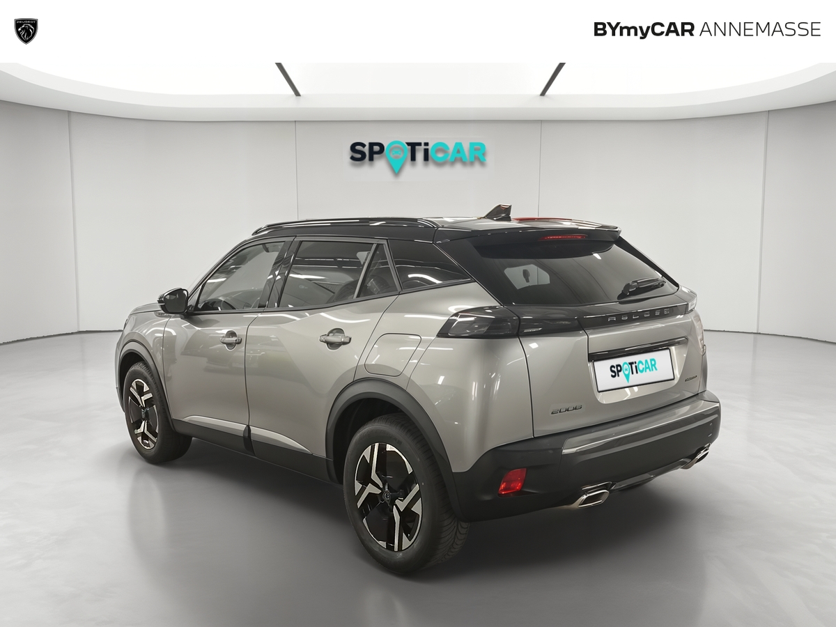 Peugeot 2008 Hybrid 145 e-DCS6 — photo 3