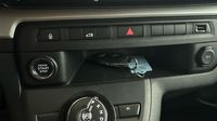 Peugeot Expert M 2.0 BlueHDi 180ch S&S EAT8 — photo 27