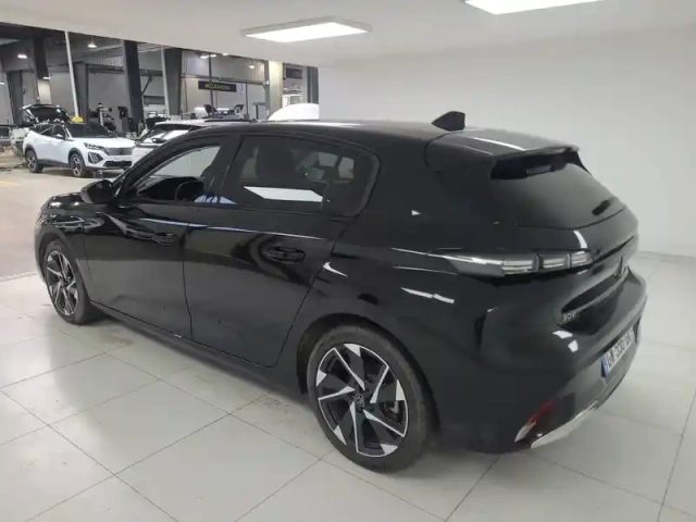 Peugeot 308 puretech 130ch s&amp;s bvm6 — photo 4