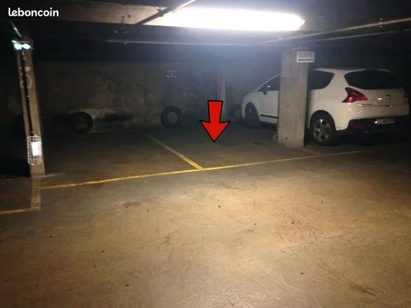 Place de parking Rochefoucauld / Trinité / Saint-Lazare