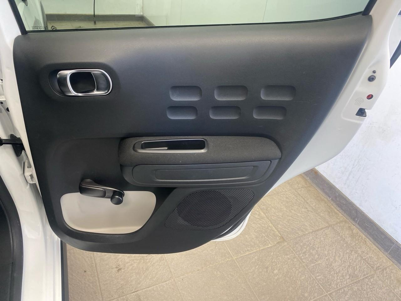 Citroën C3 puretech 83 s&s bvm5 shine — photo 24