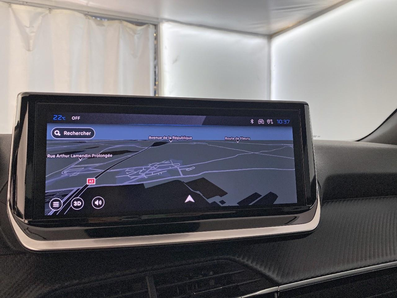 Peugeot 2008 hybrid 145 ch e-dcs6 allure — photo 14