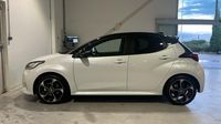 Toyota Yaris 130h Collection 5p MY25 — photo 8