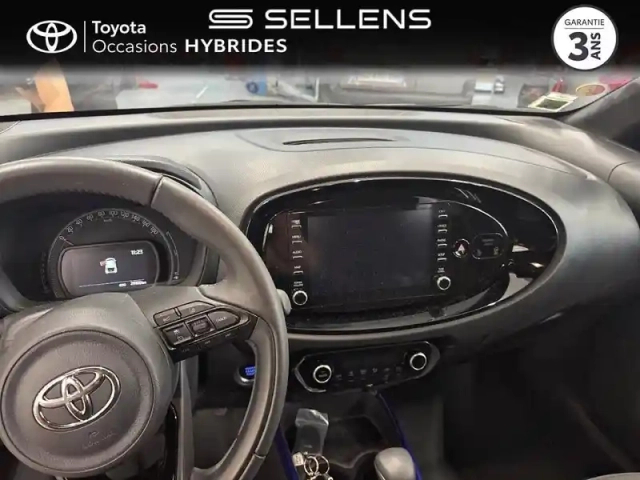 Toyota Aygo X 1.0 vvt-i 72ch design — photo 8