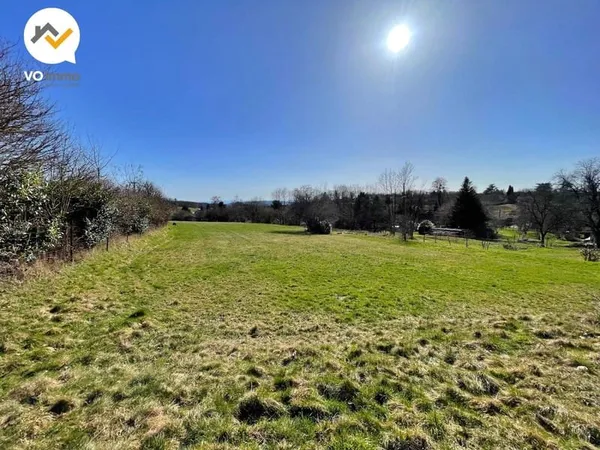 Terrain 3683 m²