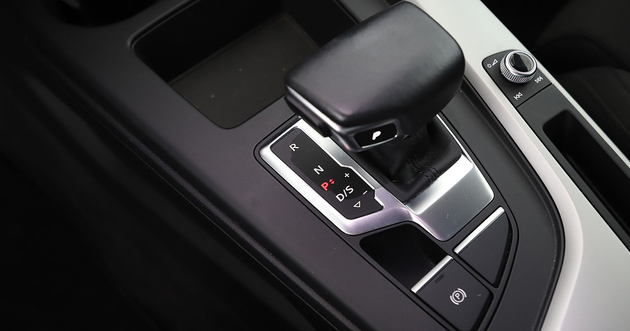 Audi A4 Avant — photo 24