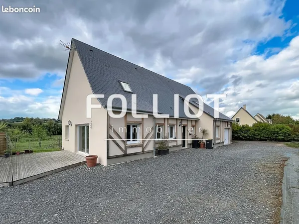 Maison 8 pièces 207 m²