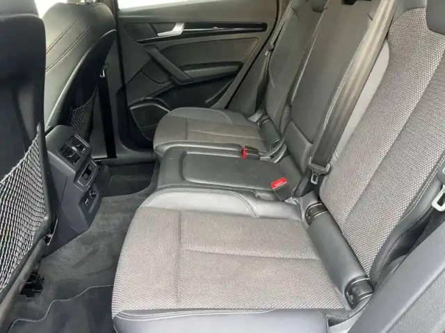 Audi Q5 sportback 55 tfsie 367 s tronic 7 quattro — photo 40