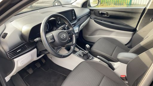 Hyundai i20 1.0 T-GDI MHEV 100 - Intuitive – 2020 – 46190 km – Hybride essence – Boîte Manuelle — photo 19