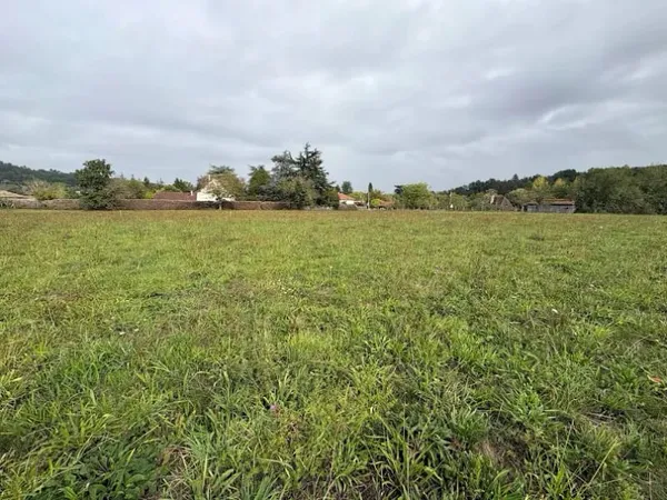 Terrain 1550 m²