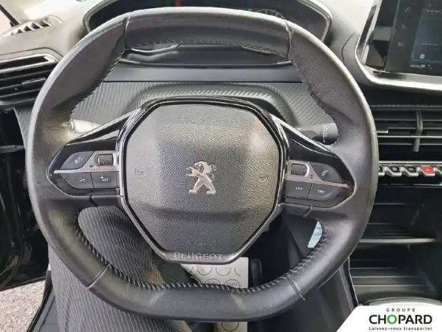 Peugeot 208 puretech 100 s&amp;s bvm6 — photo 17