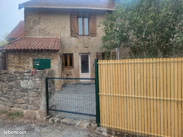 Maison Location Folles 2p 65m² 350€