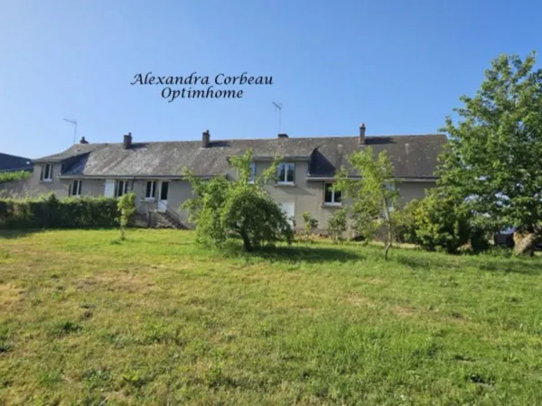 Ensemble immobilier de rapport - 3 logements et 2 hangars sur plus de 5 000 m² LA PELLERINE (49)