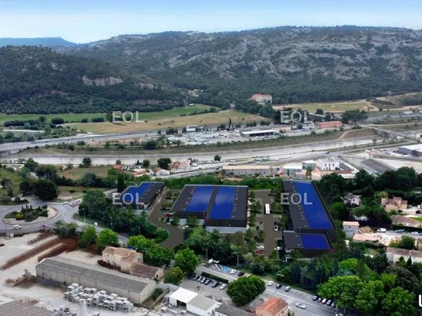 Local d'activité 380 m²