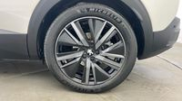 Peugeot 3008 HYBRID 225ch GT e-EAT8 — photo 11