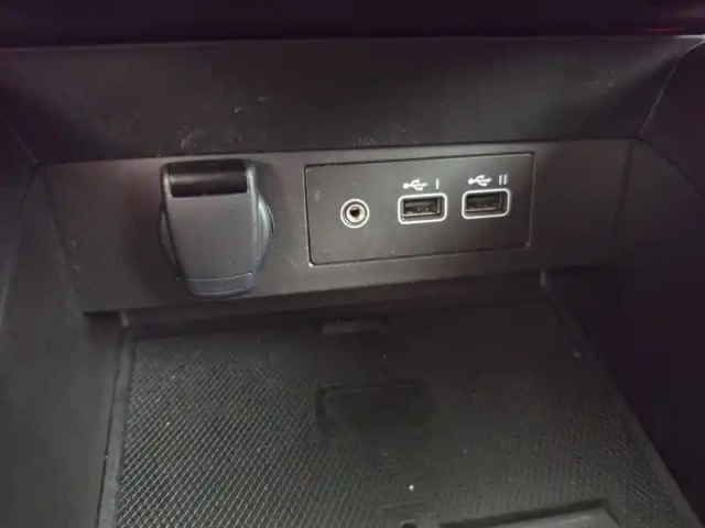 Renault Clio tce 90 ch gsr2 — photo 76
