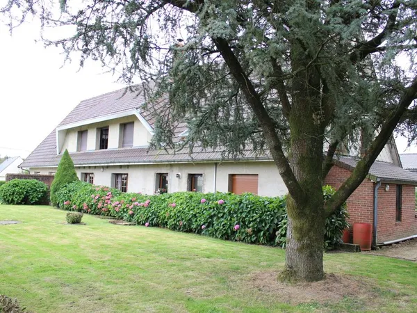 Maison de luxe 8 pièces 245 m²