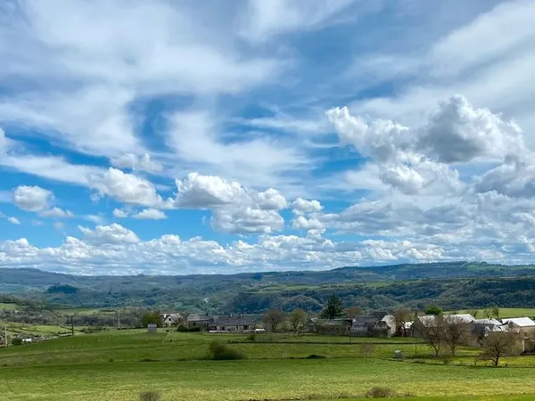 Terrain viabilisé au CAUSSE